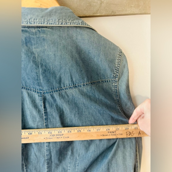 Wrangler embroidered denim shirt - Picture 9 of 15